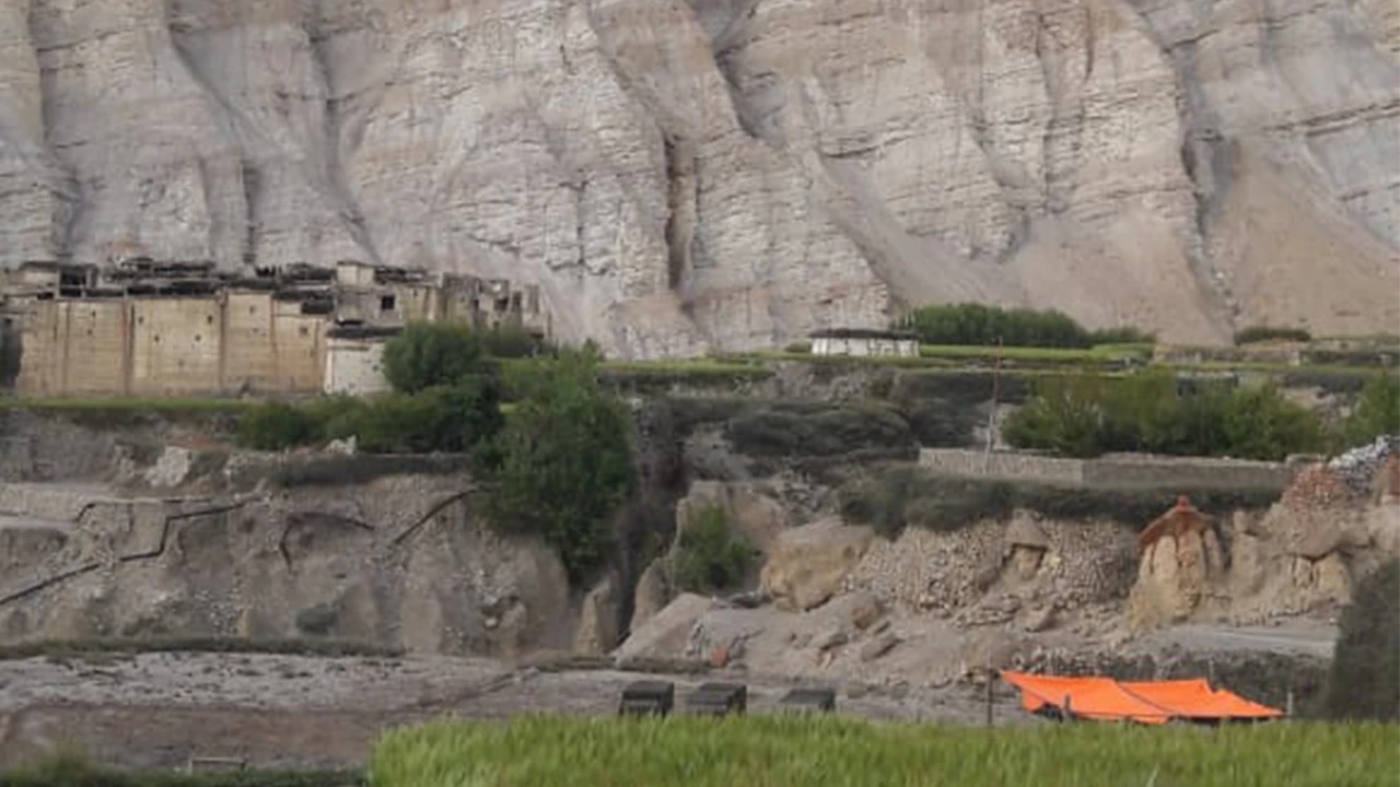 Upper Mustang Trek - 17 Days